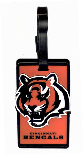 This NFL Licensed Soft Bag Tag is colorful, durable, and flexible.  Write identification information directly onto the interior card.   Tag size: L 4.3